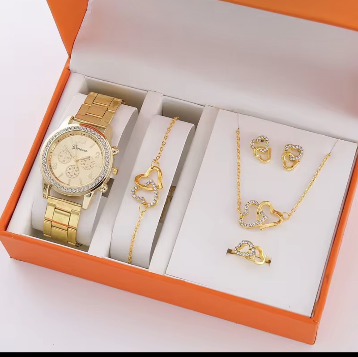 Photo 4 de Montre et bijoux pour femme